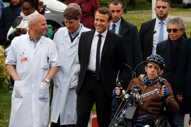 1391594-emmanuel-macron-entretenu-mardi-avec